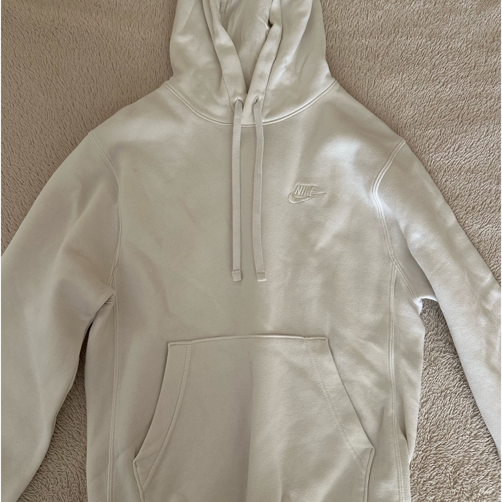 NIKE SPORTSWEAR HOODIE - XS